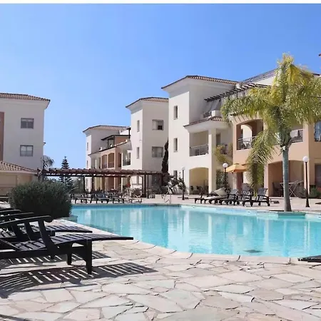 2-bed Fully Furnished Apartment